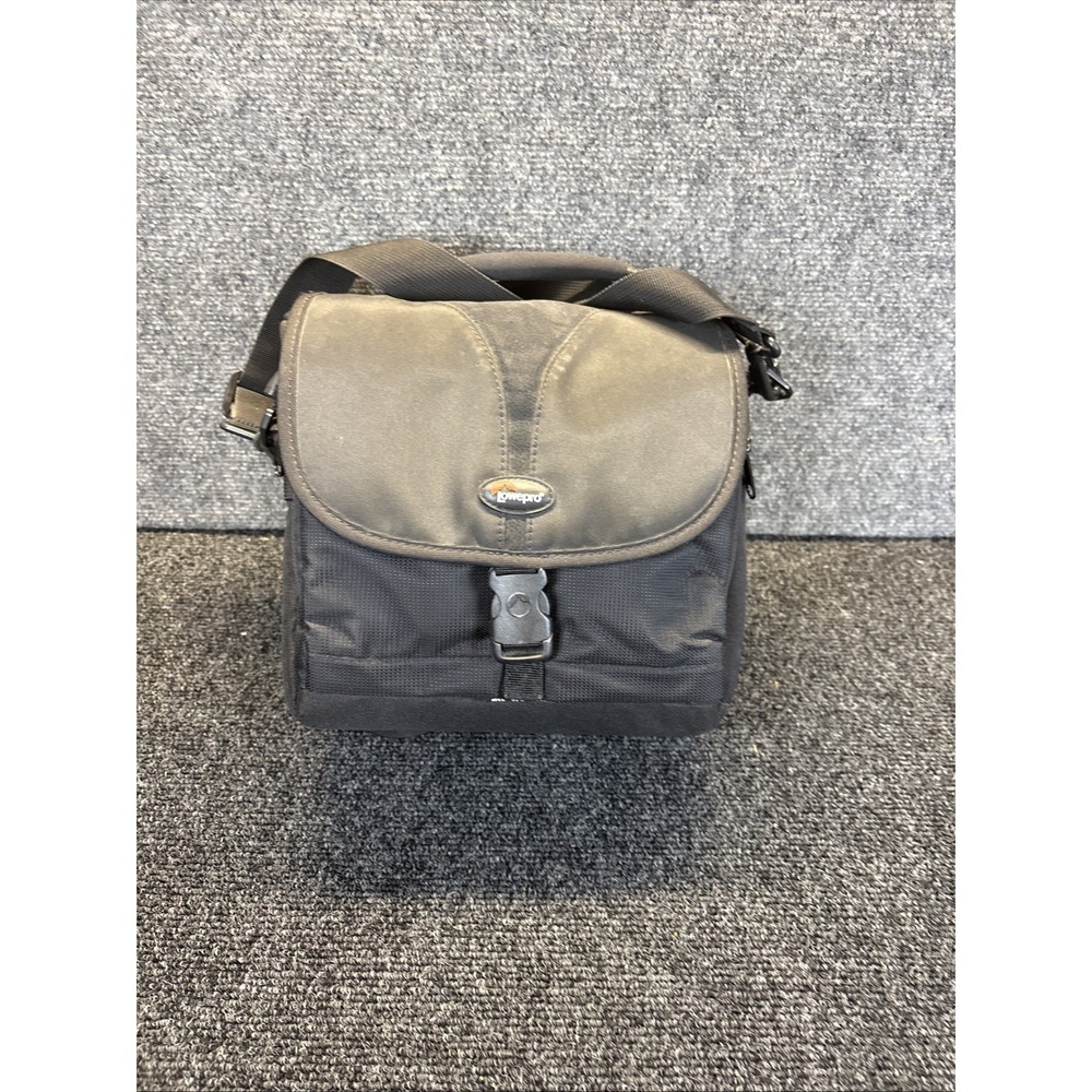 Lowepro Rezo 170 AW Camera SLR Shoulder Bag~All-Weather AW Cover~Black